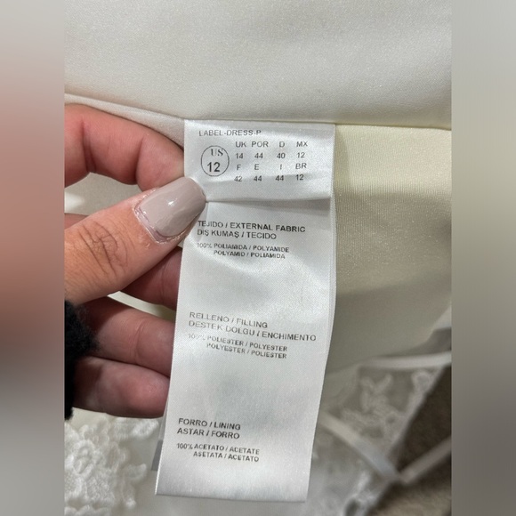 La Sposa “Mullet” (sample gown, NEVER ALTERED) wedding gown size 12 - Picture 5 of 8